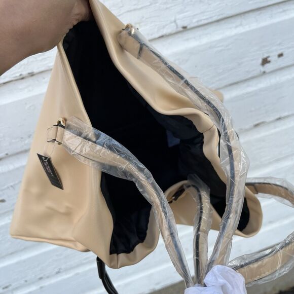 VICTORIA'S SECRET Cinch-Top Faux Leather Tote, Nude/Black- 12”x17” NWT - Picture 7 of 7